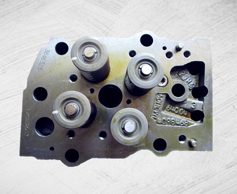 3646323 Cylinder Head